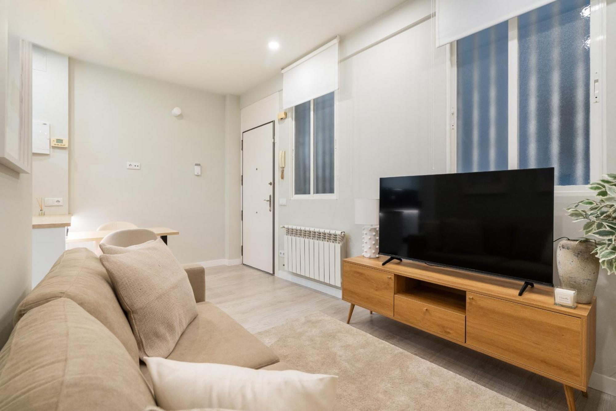 מדריד Apartamento Reformado En Metro Ibiza Alquiler Temporal מראה חיצוני תמונה