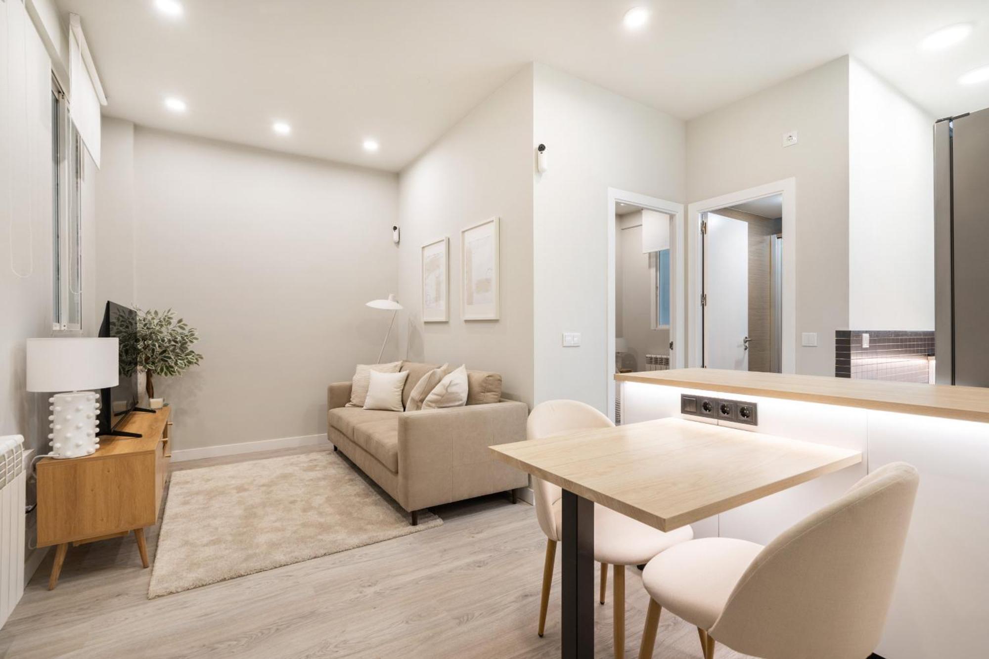 מדריד Apartamento Reformado En Metro Ibiza Alquiler Temporal מראה חיצוני תמונה