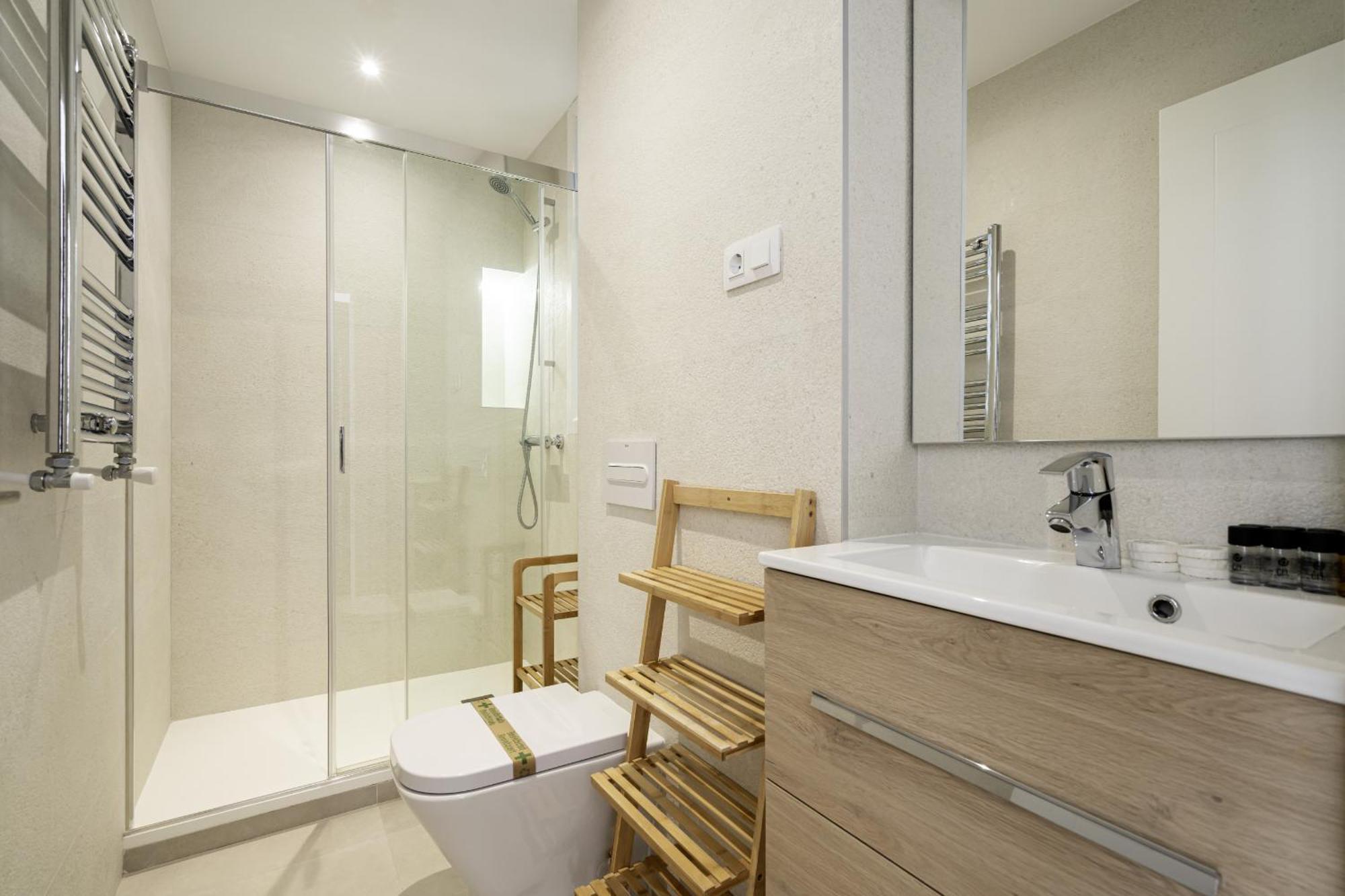 מדריד Apartamento Reformado En Metro Ibiza Alquiler Temporal מראה חיצוני תמונה