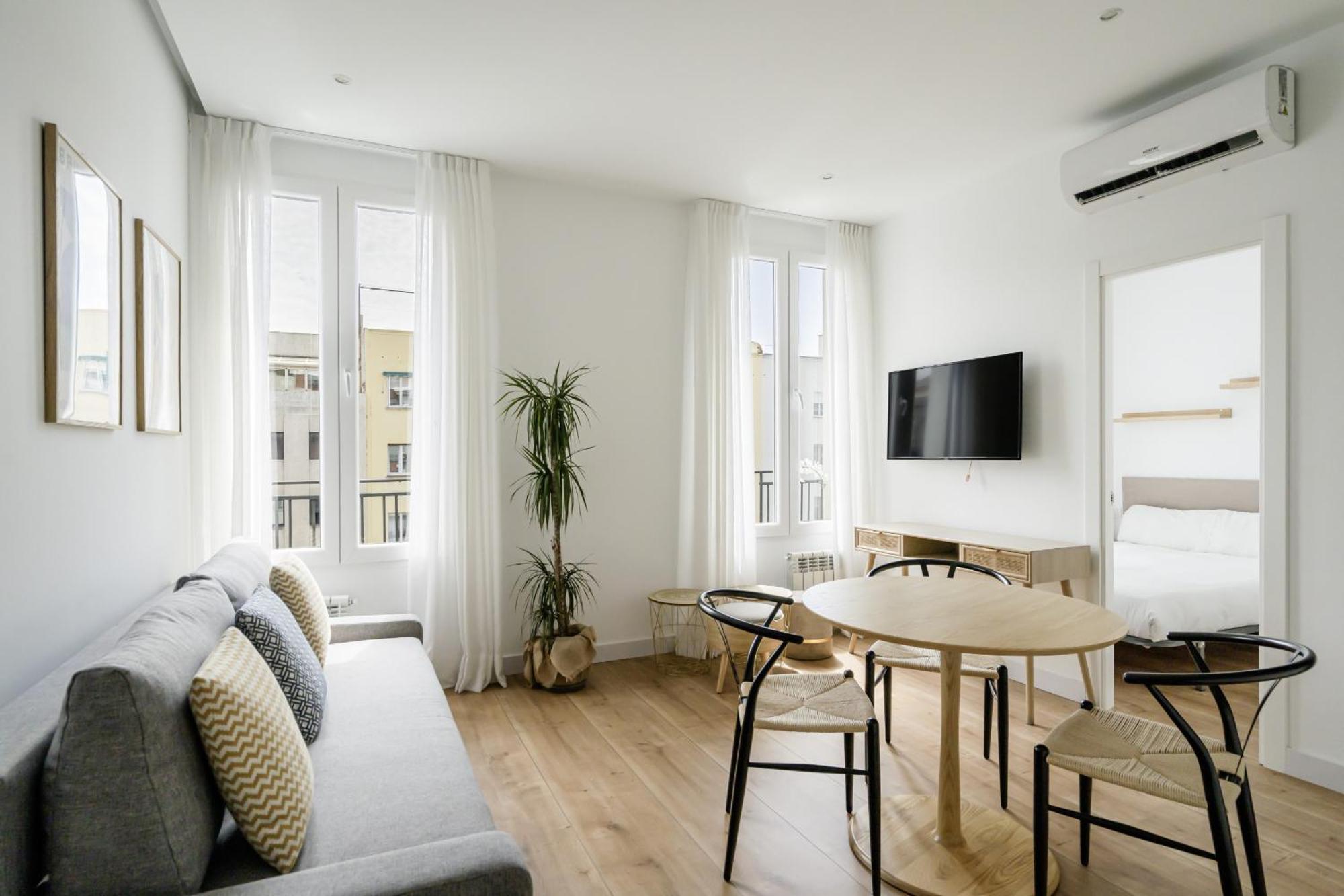 מדריד Apartamento Reformado En Metro Ibiza Alquiler Temporal מראה חיצוני תמונה