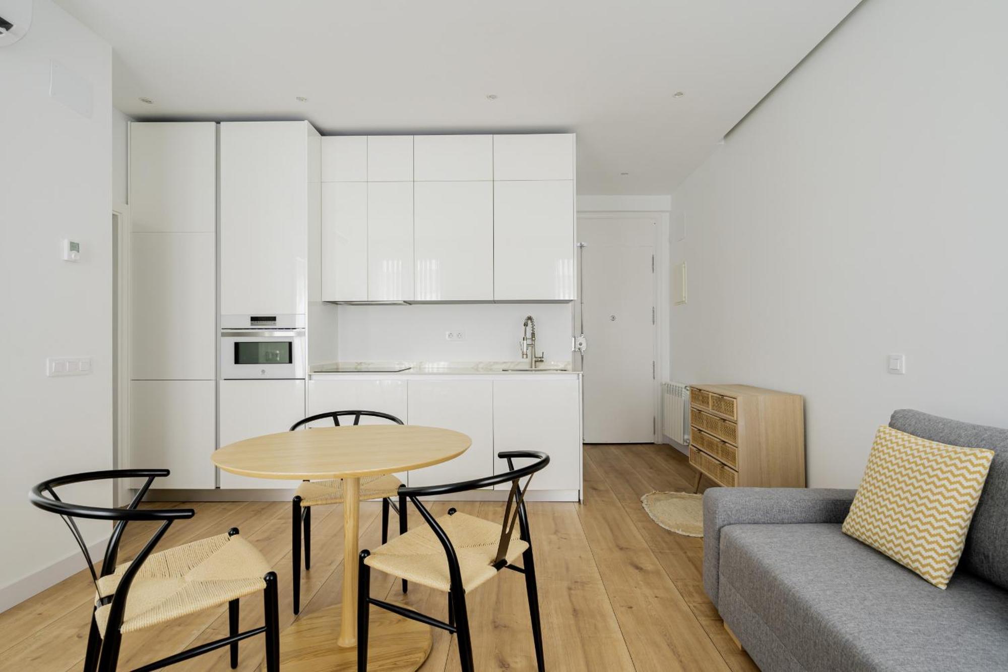 מדריד Apartamento Reformado En Metro Ibiza Alquiler Temporal מראה חיצוני תמונה